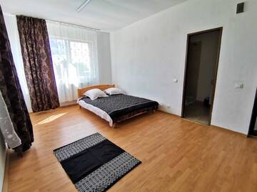 Фотографии Хостелы Emi Apartment г. Бистрица (Румыния) №3 Фото Хостелы Emi Apartment г. Бистрица 3