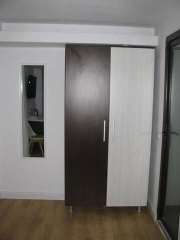 Фото номера Улучшенный двухместный номер с 1 кроватью Апарт-отели 4 Seasons Apartments г. Бистрица 18