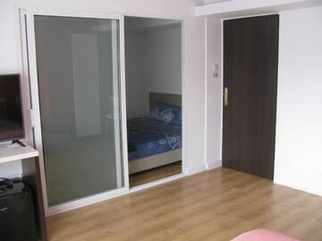 Фото номера Улучшенный семейный номер Апарт-отели 4 Seasons Apartments г. Бистрица 2