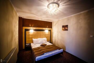 Фото номера Суперлюкс Отель Hotel Ozana г. Бистрица 4