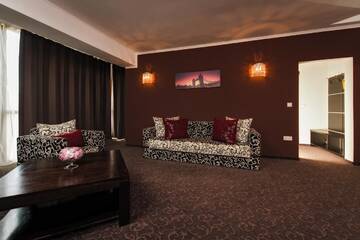 Фото номера Люкс Отель Hotel Ozana г. Бистрица 2