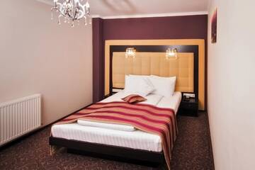 Фото номера Люкс Отель Hotel Ozana г. Бистрица 5