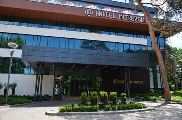 Фотографии Отель Metropolis Hotel г. Бистрица (Румыния) №1 Фото Отель Metropolis Hotel г. Бистрица 1