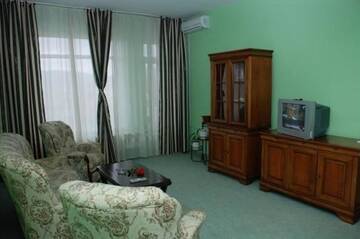 Фото номера Апартаменты с 1 спальней Отель Hotel Diana г. Бистрица 2